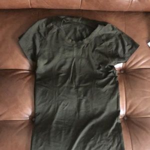 Never worn lulu lemon